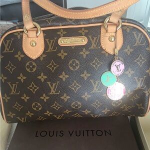Louis Vuitton Eva Clutch + Pochette Clés + LV Bag Charm | Full Set | Like New